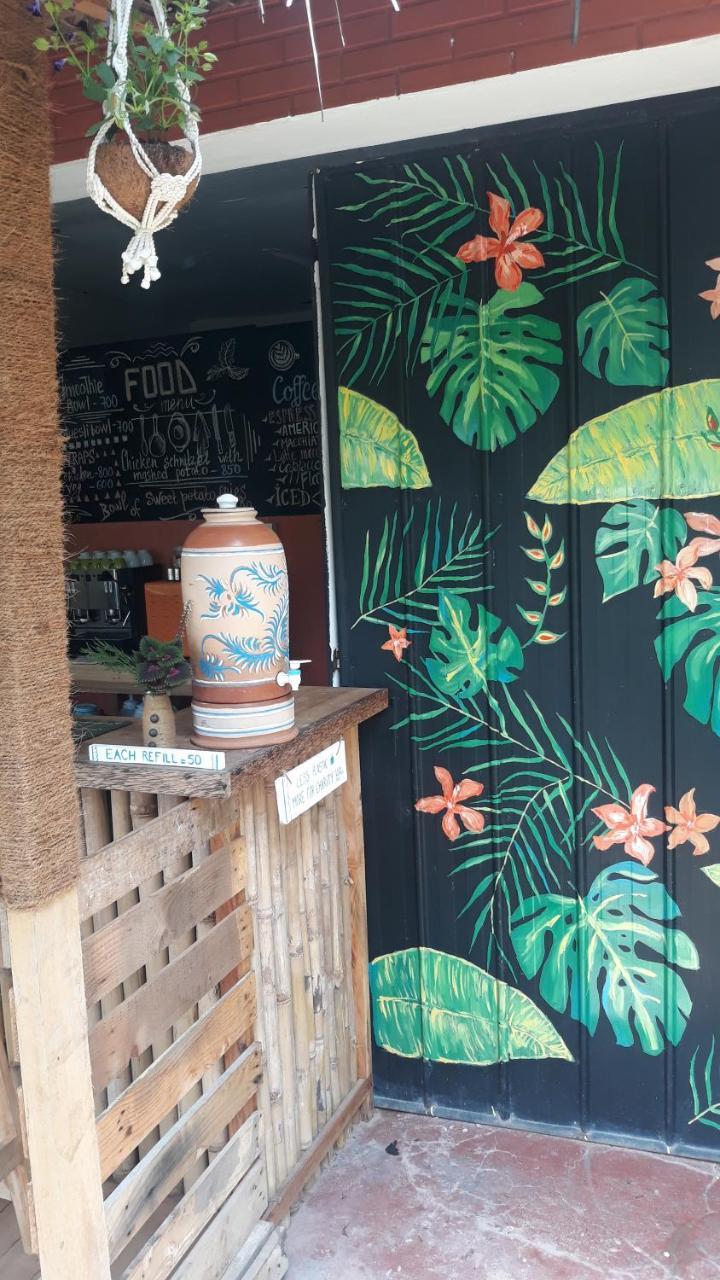 Coco Hostels - فيليغاما المظهر الخارجي الصورة